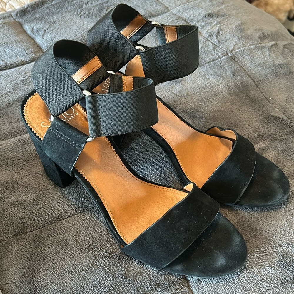 Franco Sarto no flaws black heels